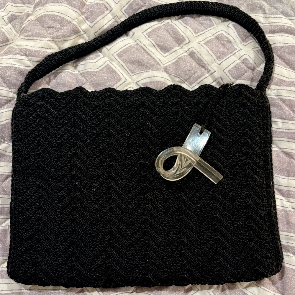 Beautiful Vintage bag with lucite detail